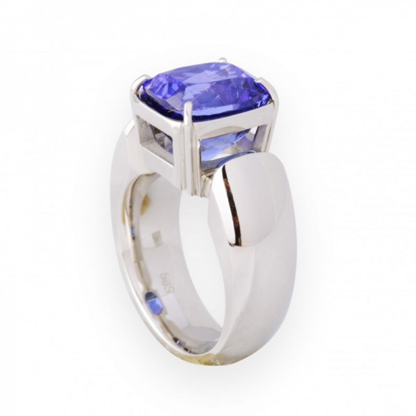 ring-anita-1